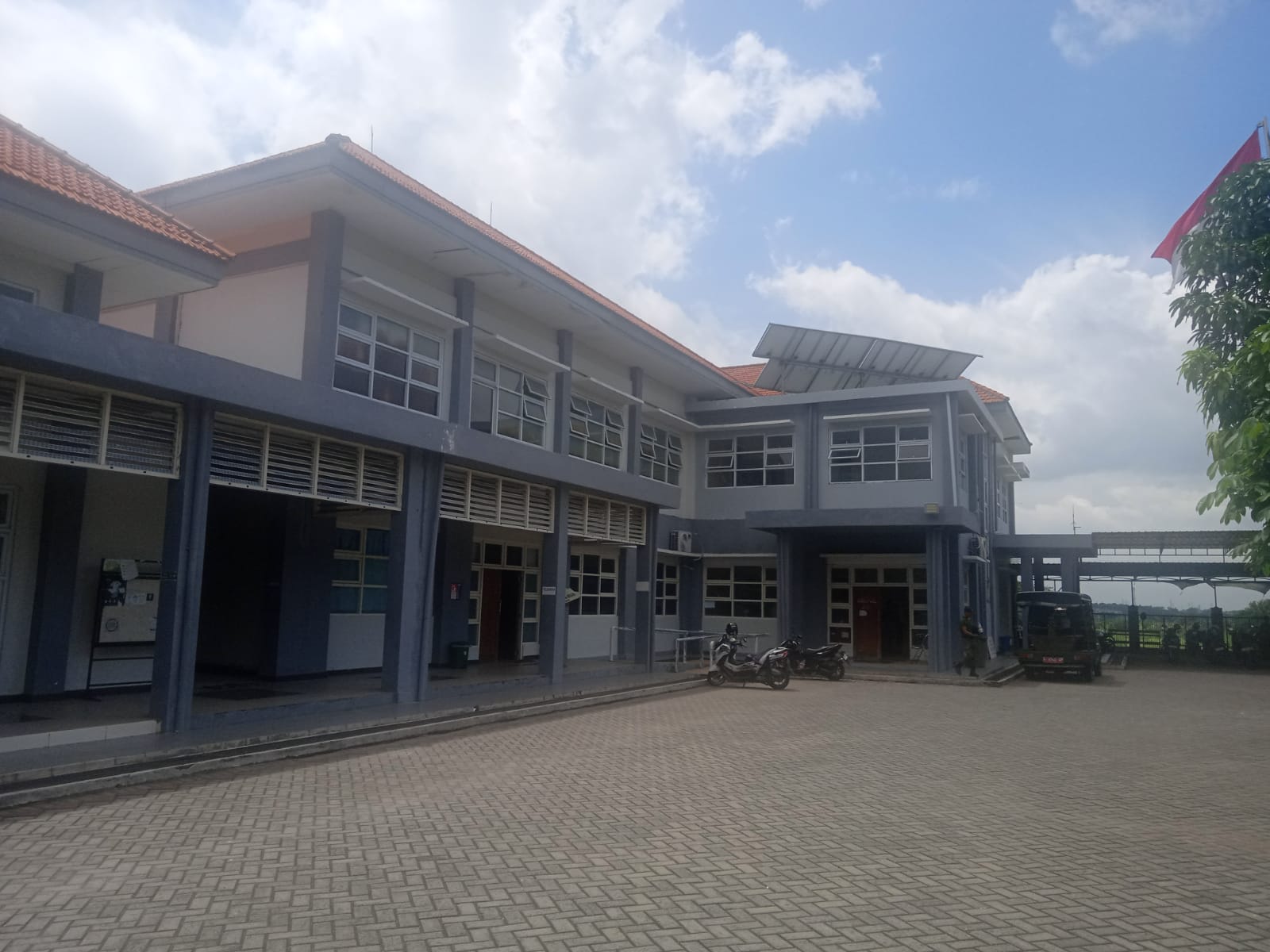 kecamatan-lakarsantri